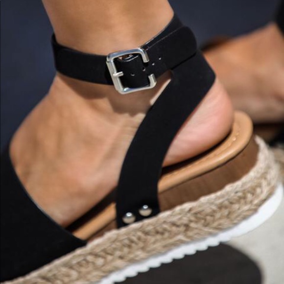 “Emilia”Black Faux Leather Espadrille Platforms! - Picture 7 of 8